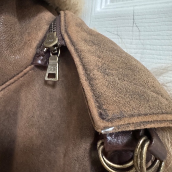 Women's Shearling coat by Andrew Marc - Picture 7 of 7